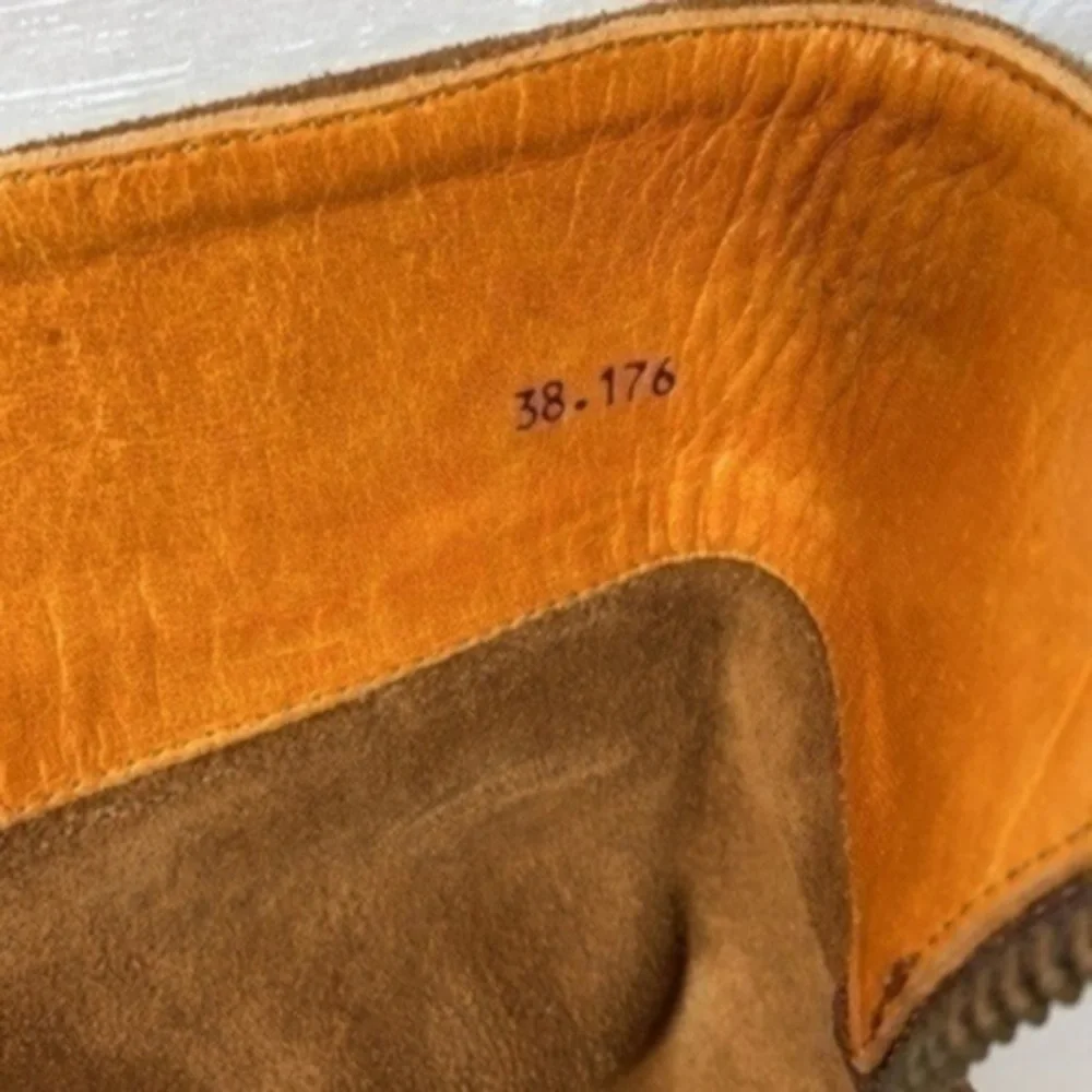Valverde Del Camino tall suede women’s boot size 38 color Brown